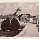 1300751002_historie136